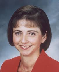 Diana Resnick's Instagram, Twitter & Facebook