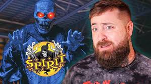 David Poag, Donovan Colan & Jaiden J. Smith Talk Spirit Halloween: The  Movie & Great Gateway Horror