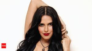 I dont like to be compared: Neha Dhupia | Hindi Movie News - Times of India