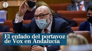 En un extenso comunicado enviado por la formación verde se notifica que hoy hemos tenido conocimiento de que javier ortega ha dado positivo en las pruebas por. El Tremendo Enfado Del Portavoz De Vox En El Parlamento Andaluz Youtube