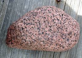 Maybe you would like to learn more about one of these? Common Beach Stone Identification Including Dolomite Quartz Serpentine Syenite And More Owlcation