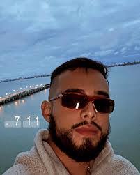 Bryant Munoz's Instagram, Twitter & Facebook