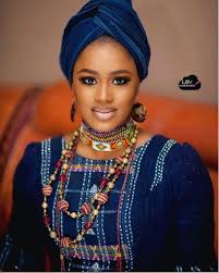 Hausa novel auran matsala / auren soyayya maryam adamu. Direban Gidan Mu Littafi Na É—aya Complete Hausa Novel