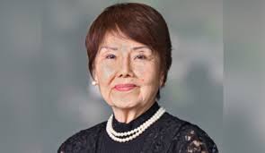 Elena Lim's Instagram, Twitter & Facebook