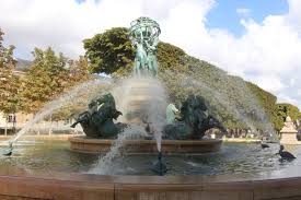 La Fontaine Des Quatre Parties Du Monde Les Fontaines Les Grands Explorateurs Le Monde