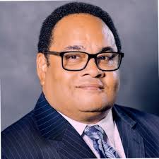 If a hurricane could have a million dollar smile that would be our Molly  Kim! A huge congratulations Molly