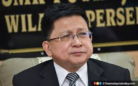 • decides on the validity of laws made in parliament or the state legislature. Retired Chief Justice Richard Malanjum Now Chairman Of Berjaya Land Asia Newsday