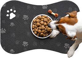 Amazon Com Pet Food Mat For Dogs And Cats Bone Shaped Paw Stripe Design Food Bowl Mat Flexible Waterproof Easy To Clean With Non Slip Backing Black Pet Supplies
