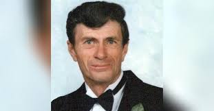 Milton Roberts Obituary