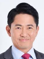 Shiu Lee's Instagram, Twitter & Facebook