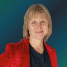 Good morning, LinkedIn! A life update, from me: Friday was my last day The  Globe and Mail. Working at the Globe was a great experience and part of me  will never fully