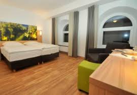 Attraktive häuser kaufen in kitzingen für jedes budget von privat & makler. Hotel Deutsches Haus Hotel Kitzingen Germany Overview