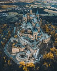 Top 5 Dazzling Castles You Must See In Germany Unesco Heritage Germany Castles Hohenzollern Castle Castle