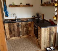 Kuchenmobel Aus Aufbereiteten Europaletten Ecostylebyfantasyfactorywurzburg Kuche Aus Paletten Kuche Bauen Kuche Selber Bauen