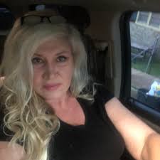 Where to purchase animals and find construction services for a homestead in  Mammoth Spring?