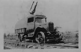 oklahoma rich mountain railroads second motor bus 1 at pine valley oklahoma in 1932 autos