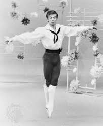 Rudolf nureyev — rudolf xämät ulı nuriev, también conocido como rudolf jametovich nureyev (en cirílico рудольф хаметович нуреев) (17 de marzo de 1938 6 de enero de 1993). Rudolf Nureyev Biography Ballets Facts Britannica
