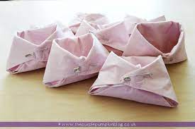 Folded Nappy Napkin Snack Holders Baby Shower At Restaurant Baby Shower Napkins Baby Shower Paper