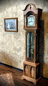 In merritt's clock shop you can always find a wonderful selection of antique clocks by seth thomas, ingraham, new haven, gilbert, waterbury, and ansonia clock companies along with unusual woodworks and spring driven clocks by earlier american clock. Chris W Old Grandfather Clock