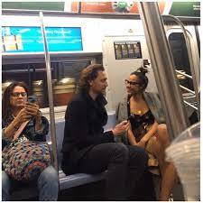 The love birds met each other in 2019 as the cast of the play betrayal by london's west end production. Thomashiddleston En Instagram Tom Hiddleston And Zawe Ashton Quietly Chatting In The Subway Repost Fr Tom Hiddleston Hot British Men Celebrities Aesthetic