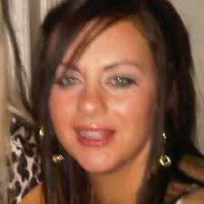 Zara Holmes (@Zara_Holmes)