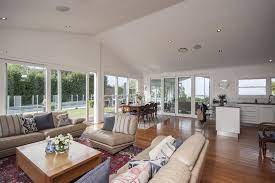An open floor plan is a feature of many contemporary homes. Dj Buckley Builders Toowoomba Queenslander Traditional Modern Home Builders Commercial Builders Toowoomba Queensland
