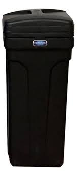 The rule of thumb is that the water level should always be slightly lower than the salt level. How Much Salt Do You Put In A Water Softener Discount Water Softeners