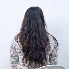 The solution is to use a powerful styling product to control and manage your hair. Dusol Beauty Singapore Blog 3 Things You Ve Been Doing Wrong For Curly Hair