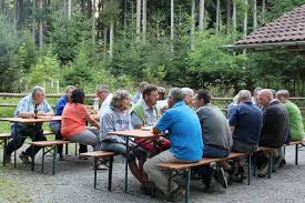 Wahlendorf is a small place in switzerland and can be easily explored within a day. Bratlen In Der Burgerhutte Wahlendorf Gewerbeverein Kirchlindach Meikirch