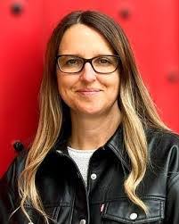 Jody Bender's Instagram, Twitter & Facebook