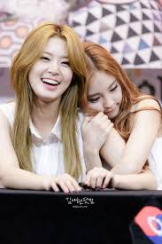 D Ana And Nahyun Kpop Girls Kpop Girl Groups Korean Music