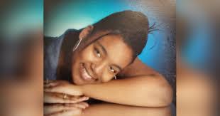 Nicole Renfroe's Instagram, Twitter & Facebook