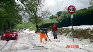 Check spelling or type a new query. Maltempo Bomba D Acqua E Grandine Su Ancona Incidenti E Allagamenti