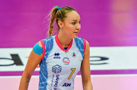 Elena pietrini is a famous volleyball player, who was born on march 17, . Elena Pietrini E Savino Del Bene Ancora Insieme Nella Prossima Stagione Volley News