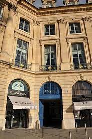 Hotel De Parabere Apres 1705 20 Place Vendome Paris 75001 Monuments Historiques Hotel Place Vendome Paris