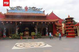 2,311 likes · 2 talking about this · 2,707 were here. Sosok Penolong Misterius Di Vihara Avalokitesvara Banten Merahputih