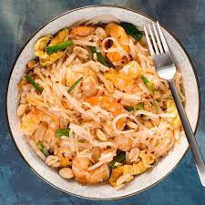 Shrimp Pad Thai Recipe Recipe Recipes Asian Recipes Shrimp Pad Thai