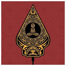 Karena dalam gambar detail gunungan tersebut terdapat gambaran kesenian wayang kulit tersebut masih memiliki banyak penggemar. Gunungan Wayang In 2021 Gunungan Wayang Culture Logo Gunungan Wayang Jawa