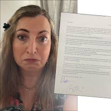 Simson Cards to take over distribution of Carte Blanche greeting cards and  wrap in Oz