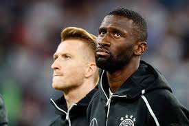 Kai lukas havertz (born 11 june 1999) is a german professional footballer who plays as an attacking midfielder or winger for premier league club chelsea and the germany. Kai Havertz Und Antonio Rudiger Fallen Dfb Team Die Mannschaft Facebook