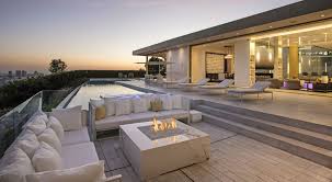 Billionaire modern luxury house design. Luxurious Hillcrest Modern Mansion In Los Angeles By Mcclean Design