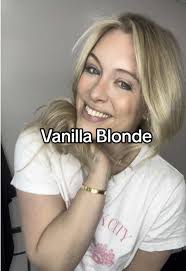 Hair Salon in Astoria