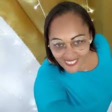 Fabiana Costa-riquenhos