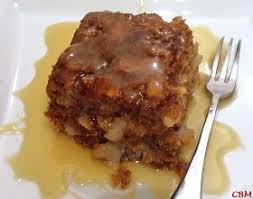 Dans La Cuisine De Blanc Manger Gateau Pouding Aux Pommes Sauce Au Caramel Desserts Food Canadian Food