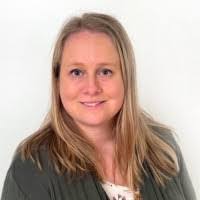 Elizabeth Koopman's Instagram, Twitter & Facebook