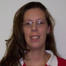 Diana Hinkle's Instagram, Twitter & Facebook