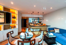 Long island lounge decor, farmingdale, new york. Holiday Inn Launches Club Floor Business Hotelier Middle East