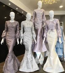 A personal blog share perkembangan dunia artis malaysia, beauty products, any upcoming trends and fashion di malaysia. Semua Tangan Puff Pong Ni Helokkkk Rm350 Whatapp 0174014220 Purplemanggis Purple Puff Puffsleeves Gaun Indah Gaun Pengiring Pengantin