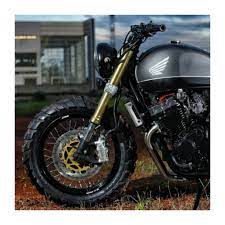 that honda cb400 sf build by studio motor picture by debbie kamasi honda scrambler motorcycle cb400 カフェレーサー カフェレーサー バイク