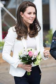 Ahoy Sailor Princess Kate Makes A Splash In Nautical Inspired Outfit At Sailing Workshop For Kids Kate Middleton Hair Princess Kate Middleton Princess Kate